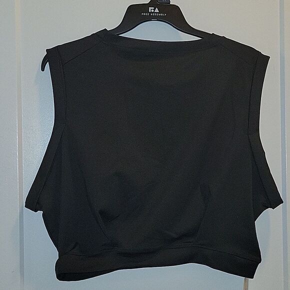 New Halara Crew Neck Sleeveless Cropped Top Size 1X Black - Picture 6 of 6